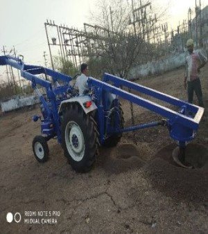 Hole Digger Machine
